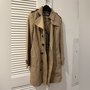 Burberry trench coat  Sandringham